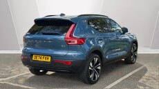 Volvo XC40 2.0 B4P Ultra Dark 5dr Auto Petrol Estate
